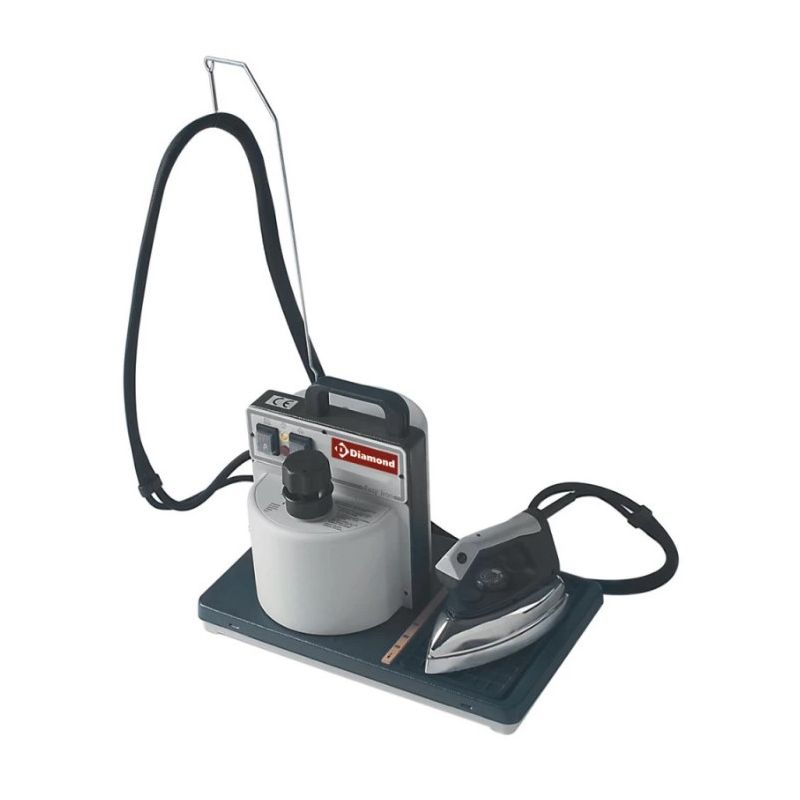 Fer à Repasser avec Chaudière à Vapeur