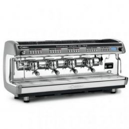 Machine à café 4 groupes...