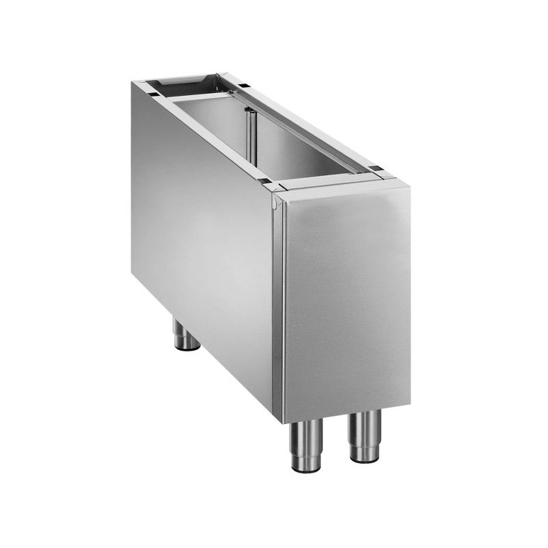 Soubassement fermé sur pieds inox réglables