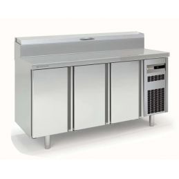 Saladette réfrigérée professionnelle 700 positive 3 portes pour bacs 1/6