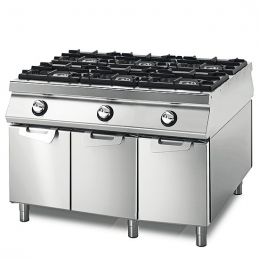 Cuisinière à gaz professionnelle sur coffre avec portes avec 6 brûleurs de 5.5 à 7.5kw
