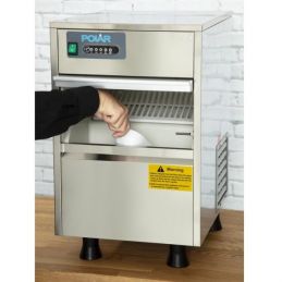 Machine à glaçons dessous de comptoir 20kg Polar